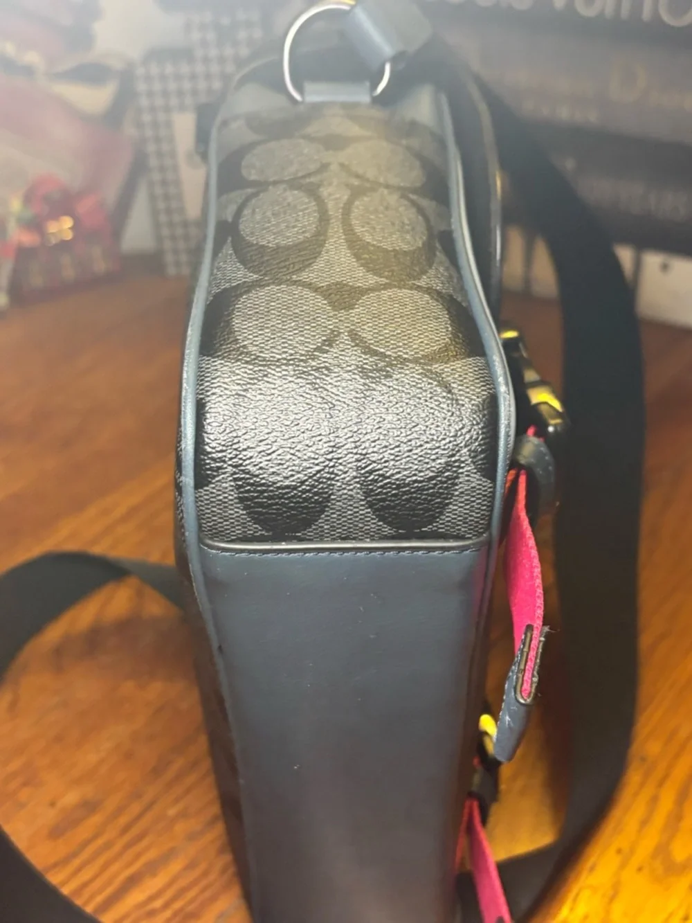 Coach Charter Flap Messenger Crossbody – Style C9129